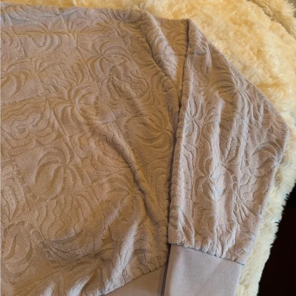 BRAND NEW! 🌸 Lilac oversized crew neck “Sunday Pullover” by RVCA ~ NWT - Picture 5 of 7